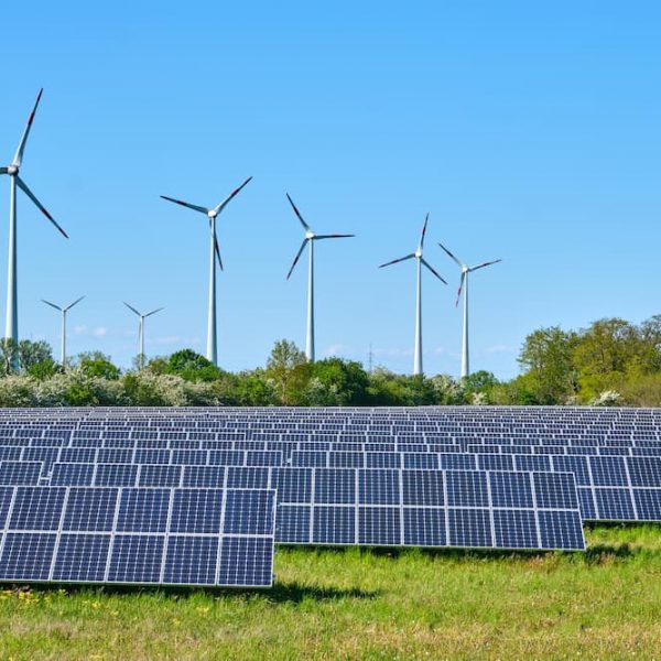 renewable-energy-generation-2021-08-26-18-12-22-utc